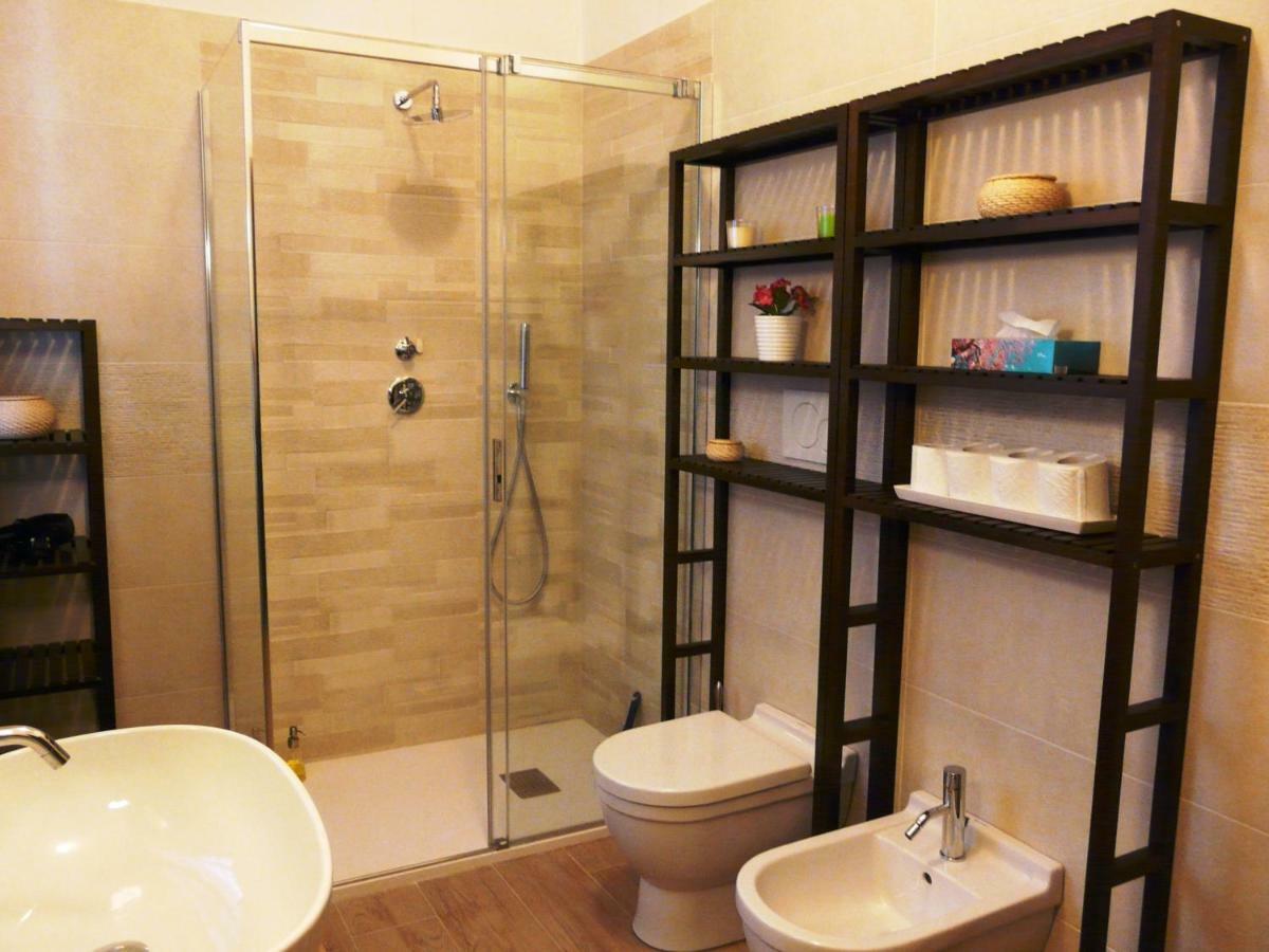 In Giardino B&B Cassina de' Pecchi ภายนอก รูปภาพ